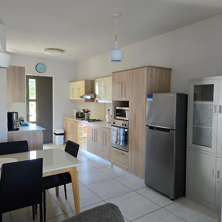 Modern And Cosy Condo: Westwood Apartments Flic-en-Flacq Eksteriør bilde